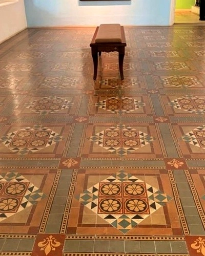 Image 1